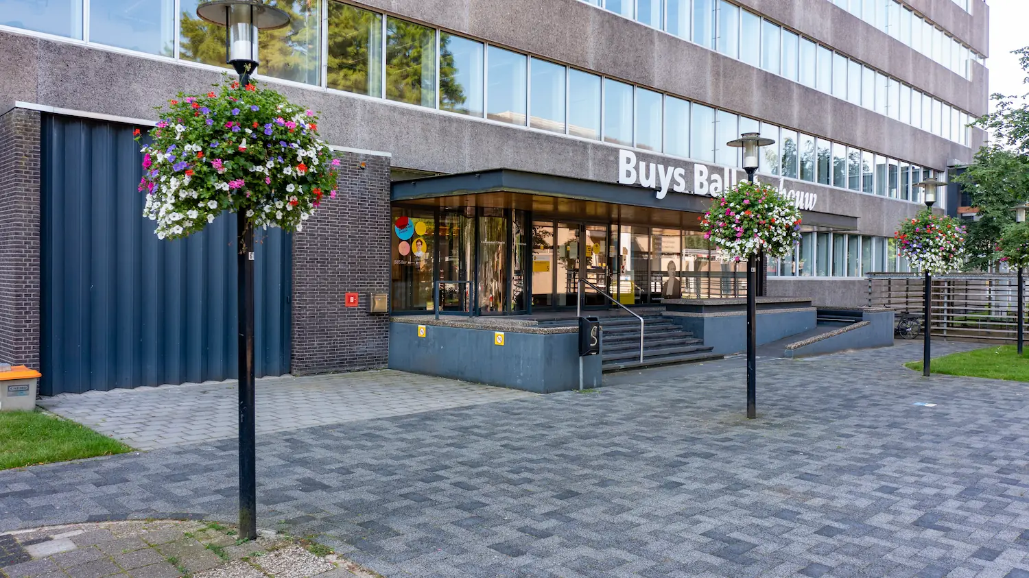 OaseLease-Bloembakken-centrum
